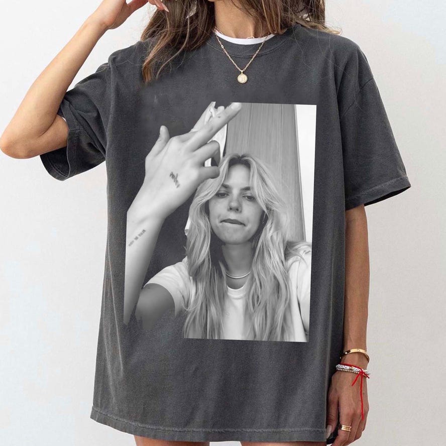 Renee Rapp Middle Finger Bite Me Tour Vintage Shirt