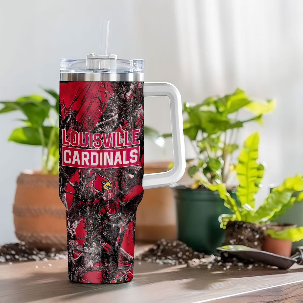 Louisville Cardinals Ncaa Hunting Custom Stanley Quencher 40Oz Stainless Steel Tumbler With Handle - Image 4