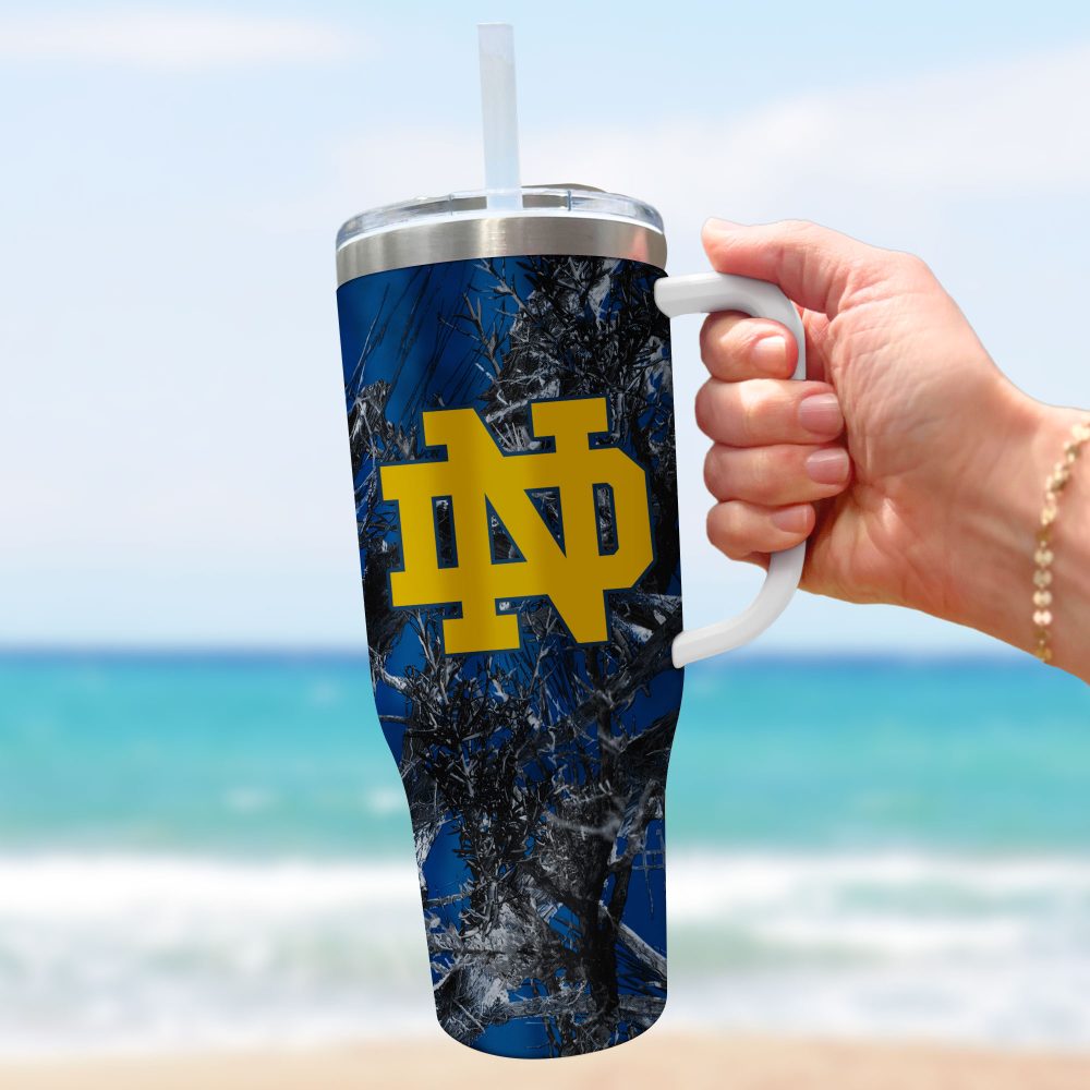Notre Dame Fighting Irish Ncaa Hunting Custom Stanley Quencher 40Oz Stainless Steel Tumbler With Handle - Image 3