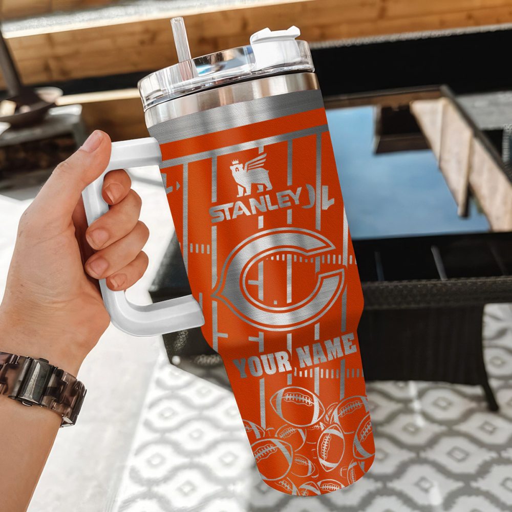Chicago Bears Nfl Silver Custom Stanley Quencher 40Oz Stainless Steel Tumbler With Handle - Image 3