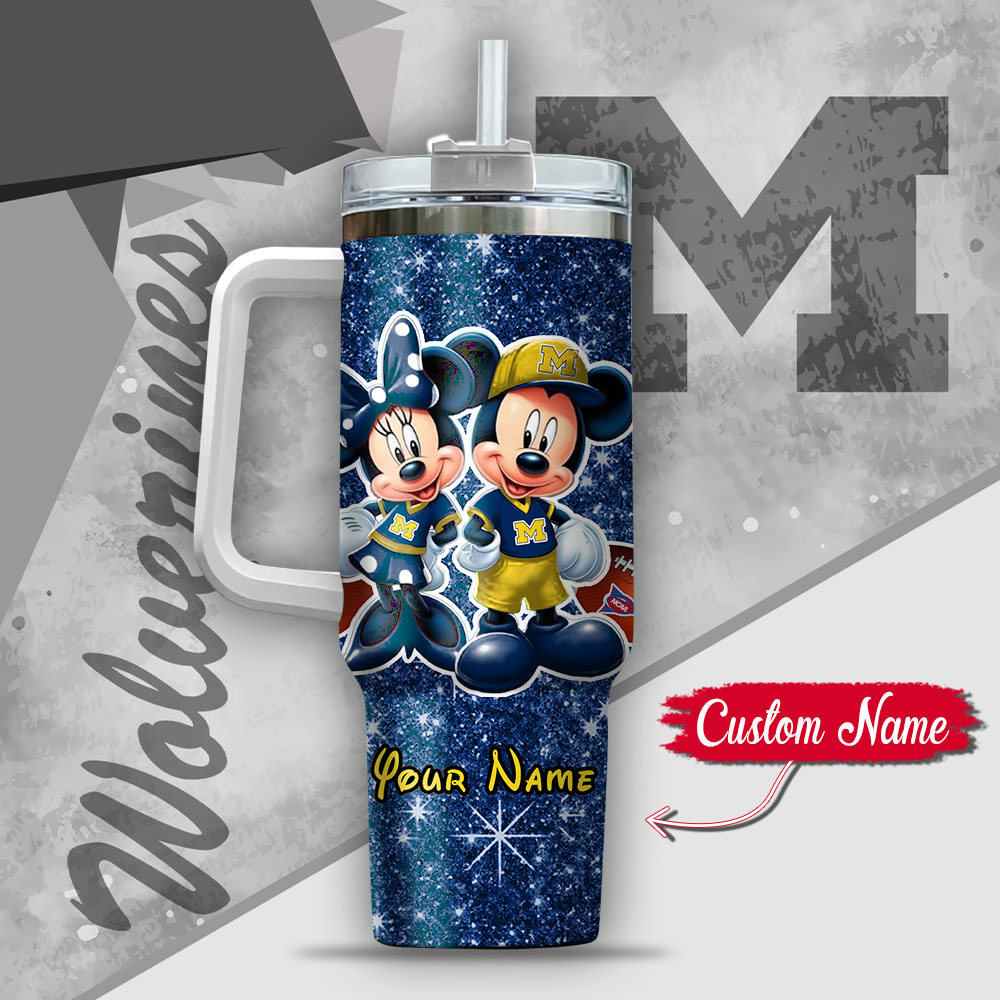 Ncaa Michigan Wolverines Mickey And Minnie Couple Custom Stanley Quencher 40Oz Stainless Steel Tumbler With Handle - Image 3
