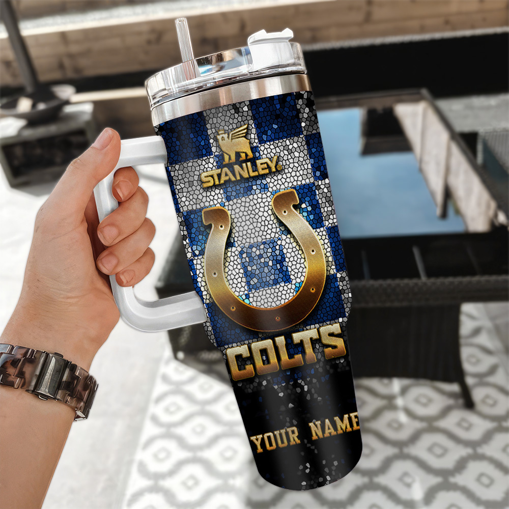 Indianapolis Colts Nfl Glitter Golden Logo Custom Stanley Quencher 40Oz Stainless Steel Tumbler With Handle - Image 3