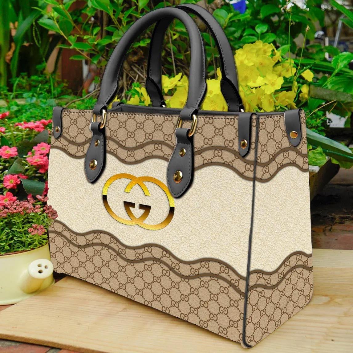 Gucci golden logo beige luxury brand women small handbag purse outfit for beauty - Image 2
