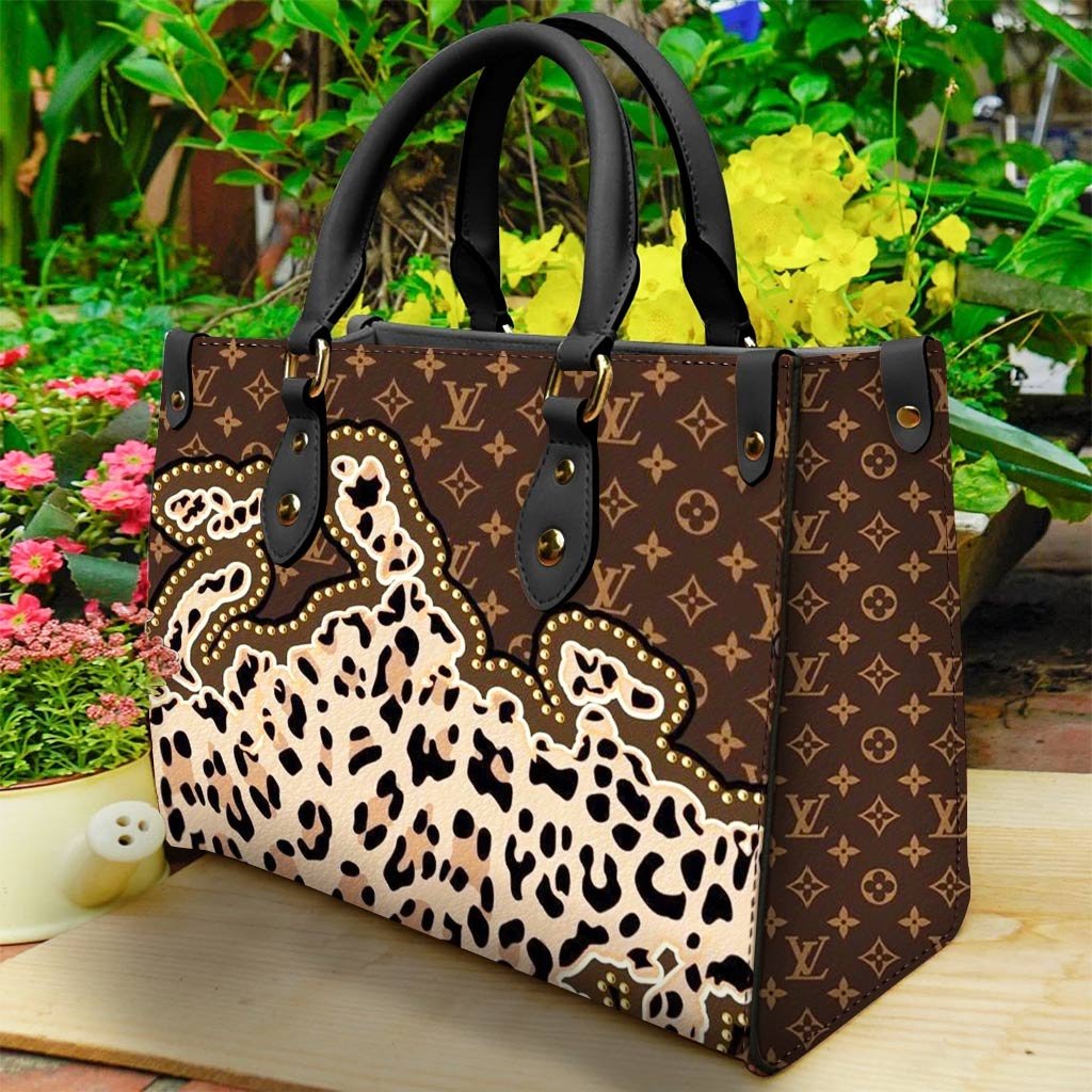 Louis Vuitton Womens Leather Handbag - Image 2