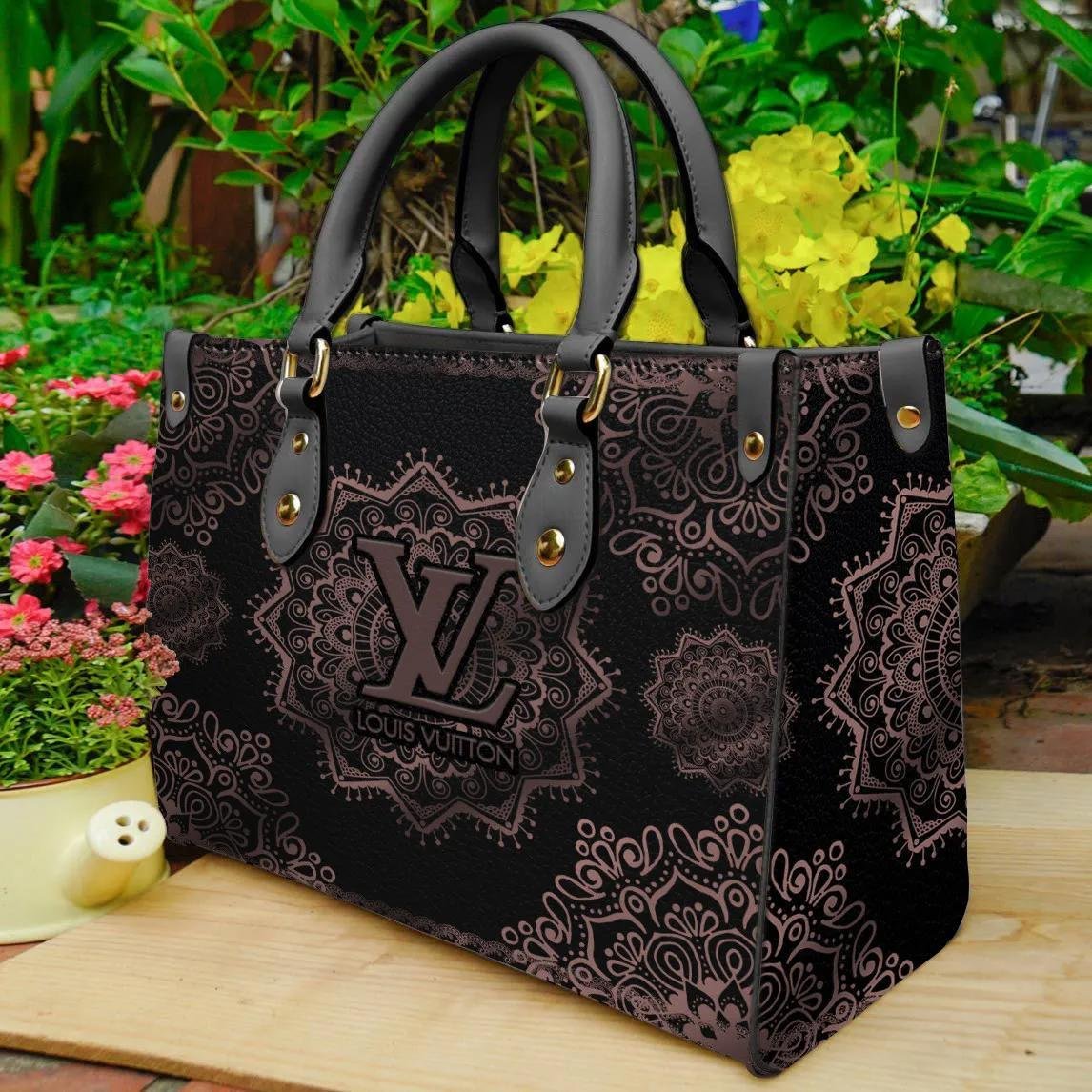 Louis vuitton brown pattern luxury brand fashion women small handbag purse for beauty - Image 2