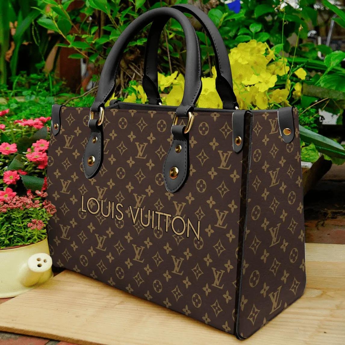 Limited edition lv leather handbag purse luxury brand - Image 2