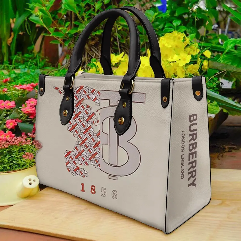 Limited Edition Burberry Leather handbag purse Luxury - Image 2