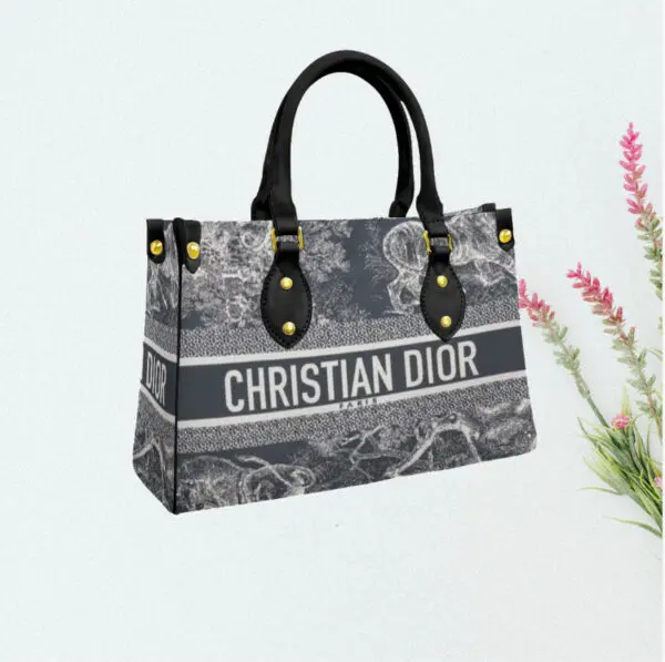 Dior Women Leather Hand Bag - Image 2