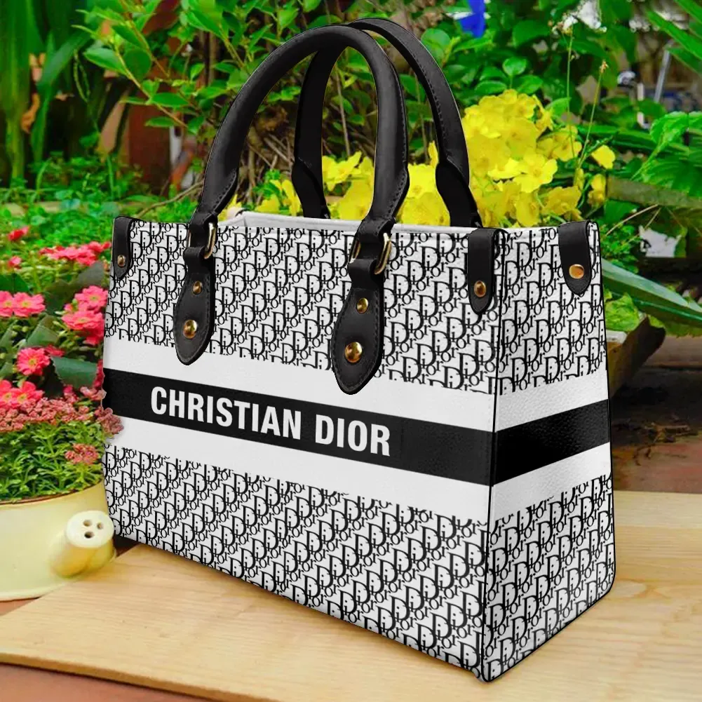 Dior Women Leather Hand Bag - Image 2