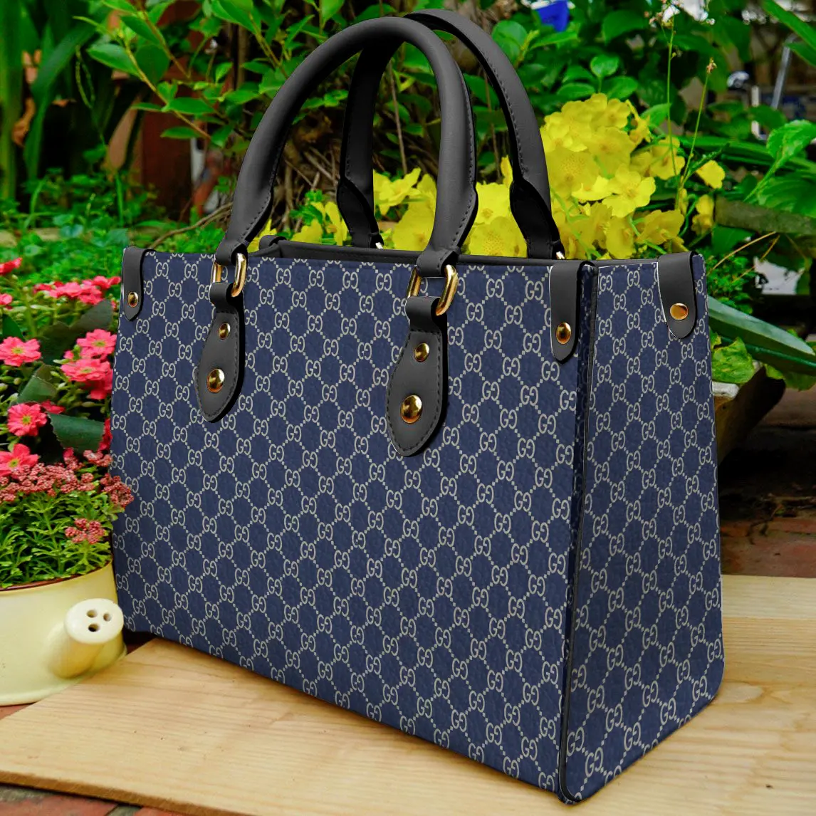 Gucci Luxury Brand Handbag For Women - Image 2
