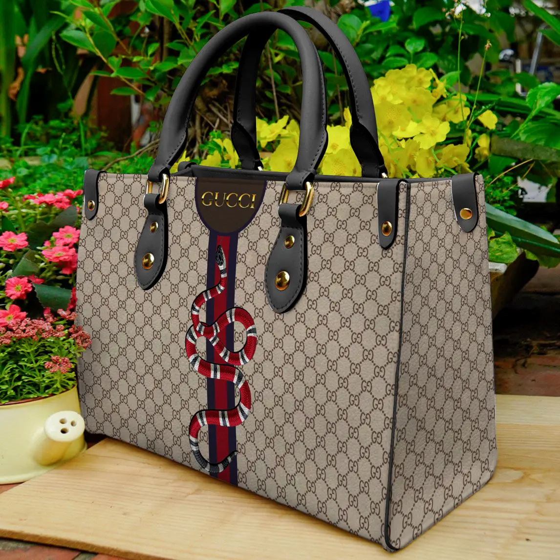 Gucci Luxury Brand Handbag For Women - Image 2
