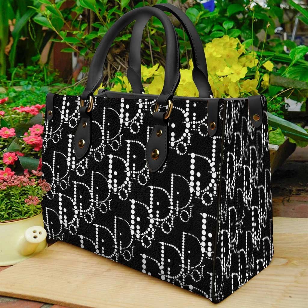 Dior Luxury Brand Handbag For Women  - Image 2
