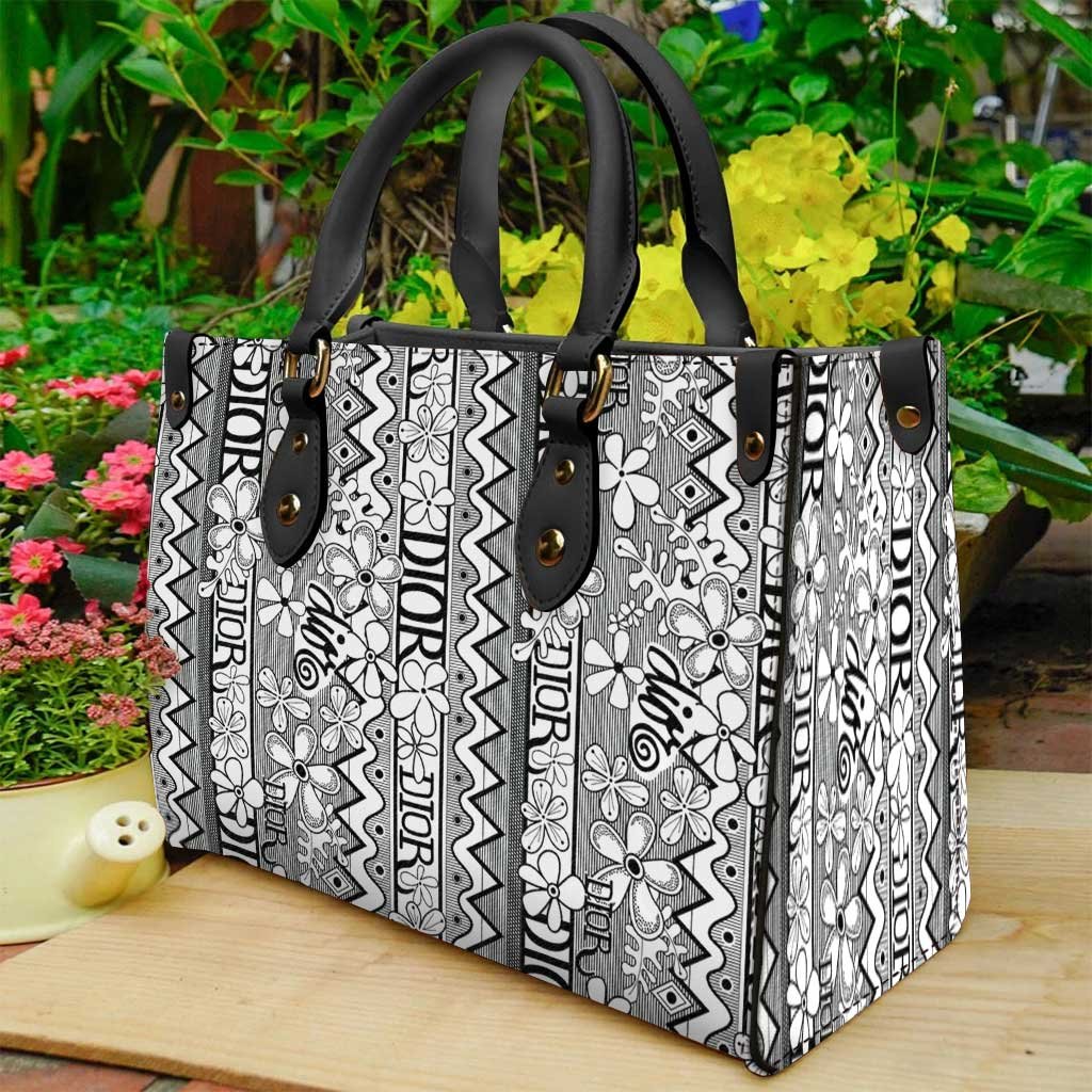 Dior Luxury Brand Handbag For Women  - Image 2