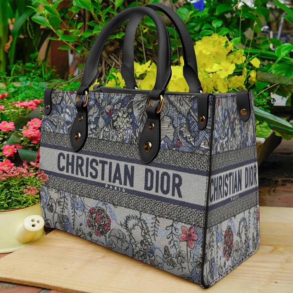 Dior Luxury Brand Handbag For Women  - Image 2
