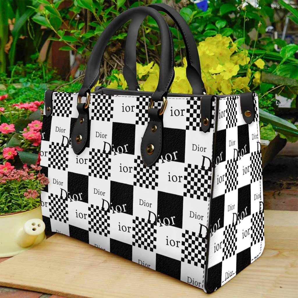 Dior Luxury Brand Handbag For Women  - Image 2