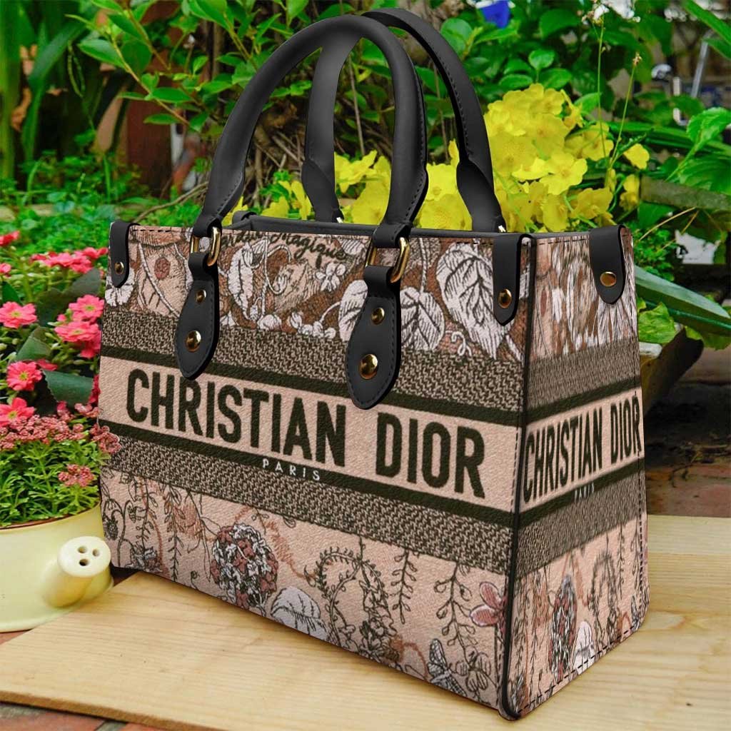 Dior Luxury Brand Handbag For Women  - Image 2