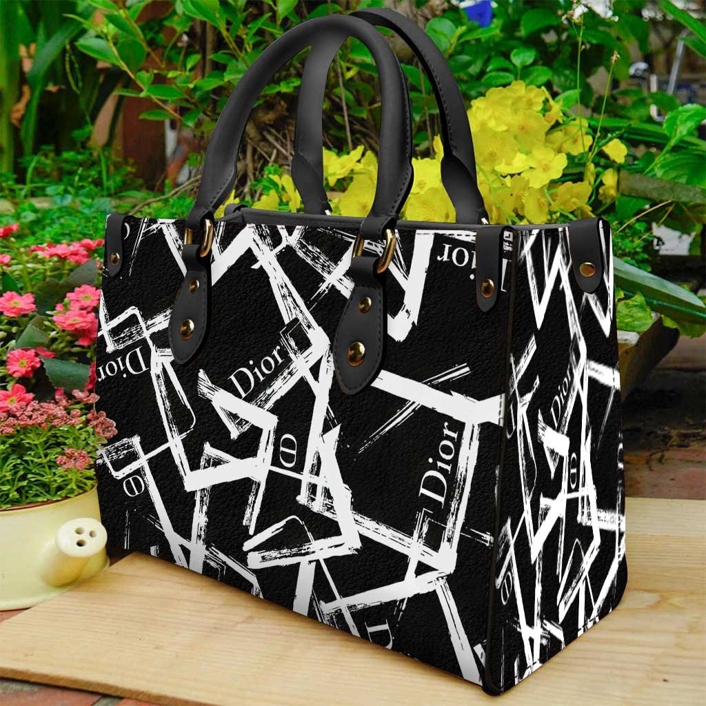 Dior Luxury Brand Handbag For Women  - Image 2