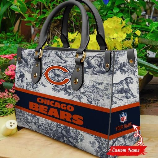 Chicago Bears Personalized Leather Hand Bag  - Image 2