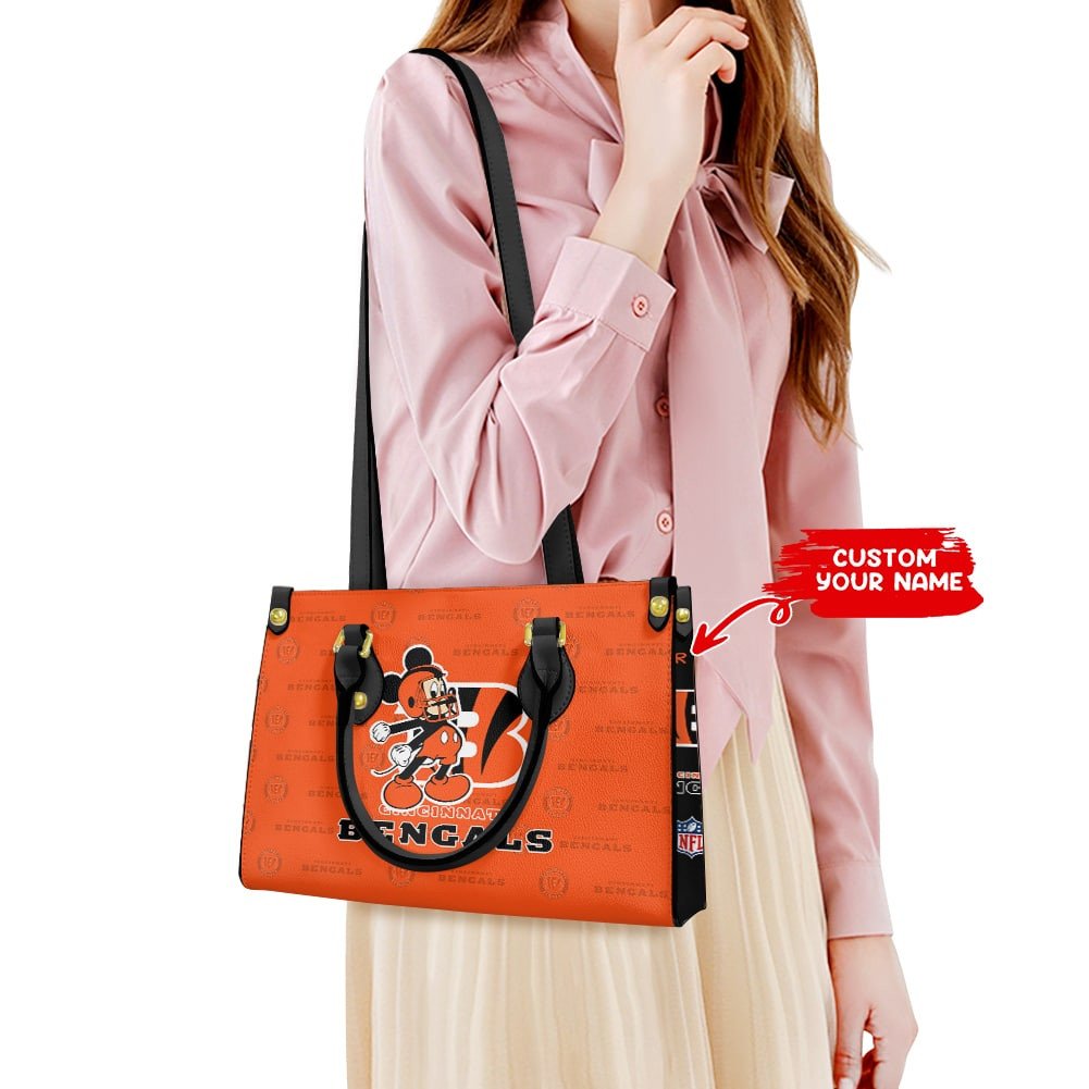 Cincinnati Bengals Personalized Leather Hand Bag  - Image 2