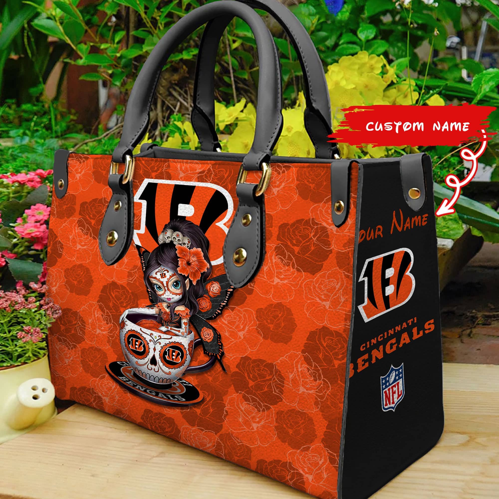 Cincinnati Bengals Personalized Leather Hand Bag  - Image 2