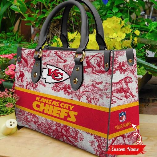 Kansas City Chiefs Personalized Leather Hand Bag  - Image 2