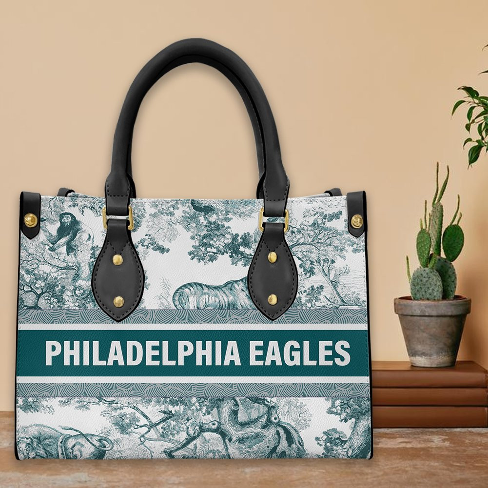 Philadelphia Eagles Personalized Leather Hand Bag  - Image 2