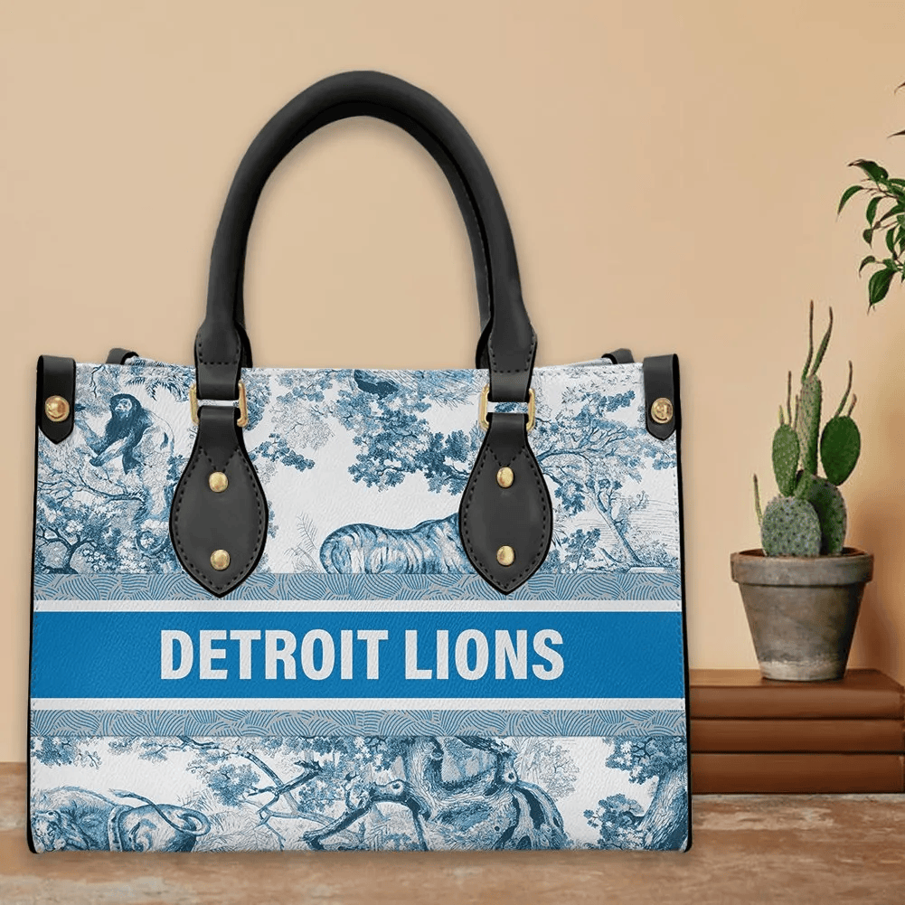 Detroit Lions Personalized Leather Hand Bag  - Image 2