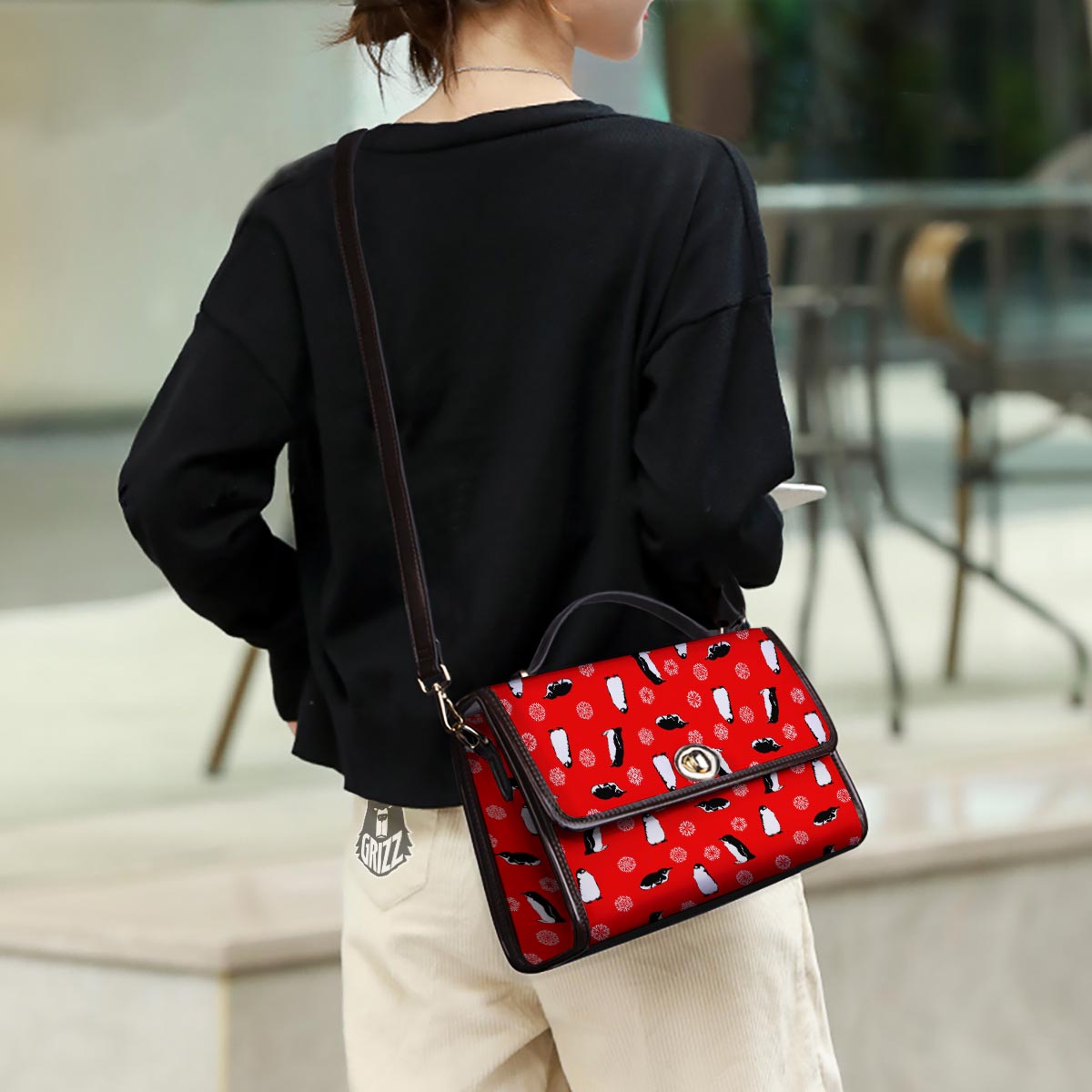 Penguin Red Snow Print Pattern Women's Satchel Bag - Image 3