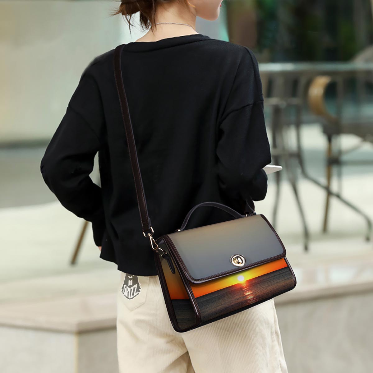 Sunset Over Sea Print Women's Satchel Bag - Image 3