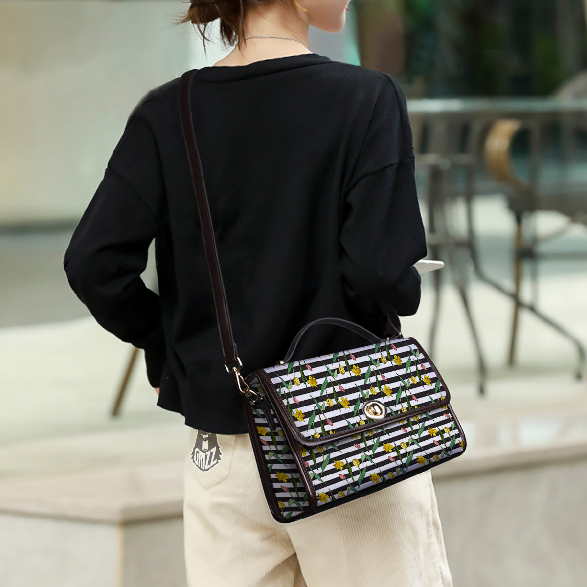 Striped Daffodil Yellow Print Pattern Women's Satchel Bag - Image 3