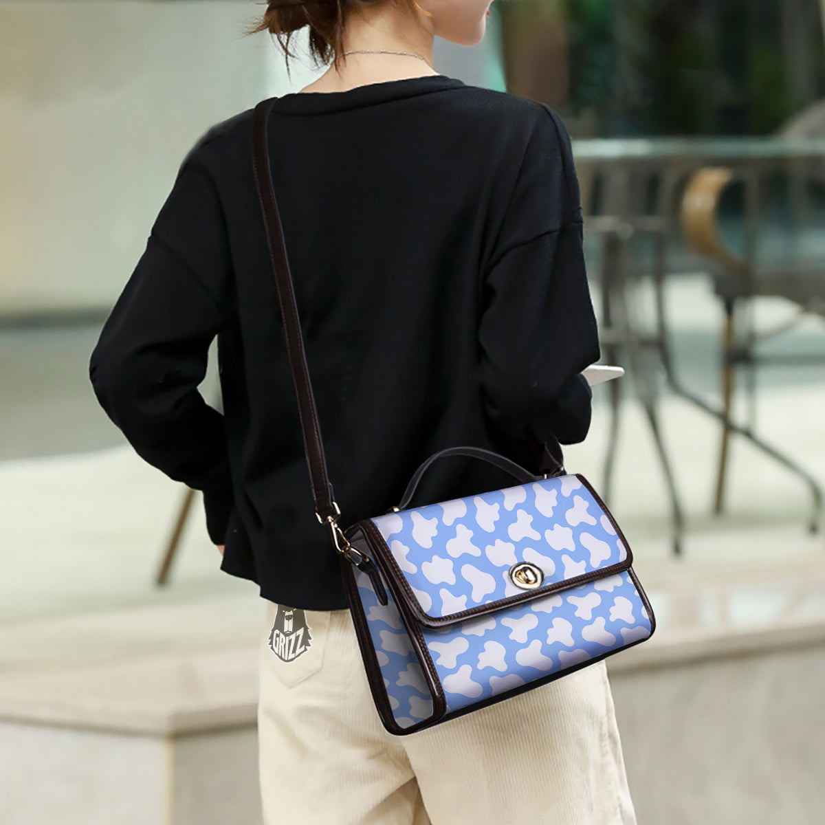Cow Blue And White Print Pattern Women's Satchel Bag - Image 3