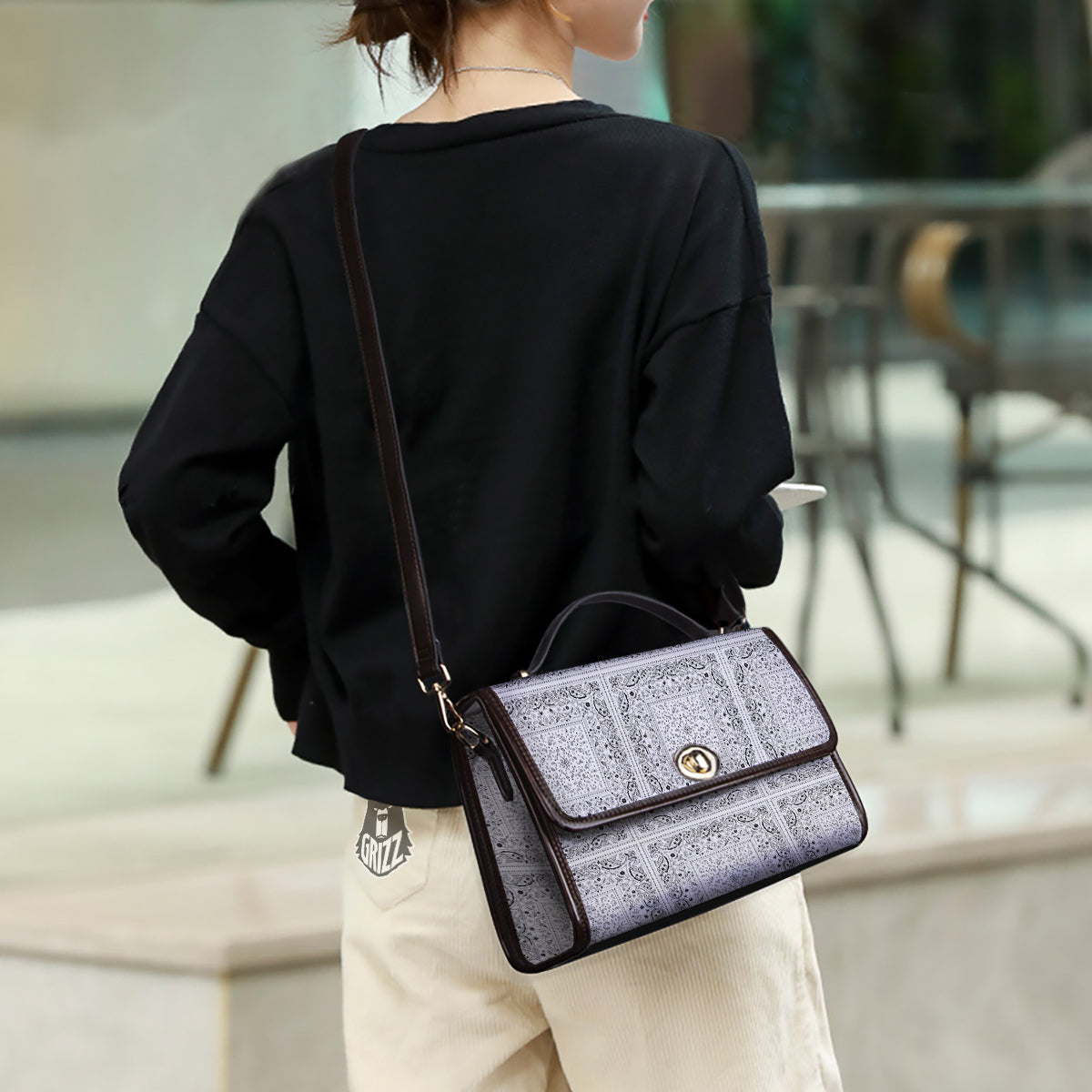 Bandana White Paisley Print Pattern Women's Satchel Bag - Image 3