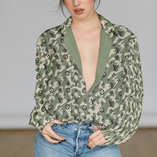 Premium Louis Vuitton Casual Shirt For Women Dn169809