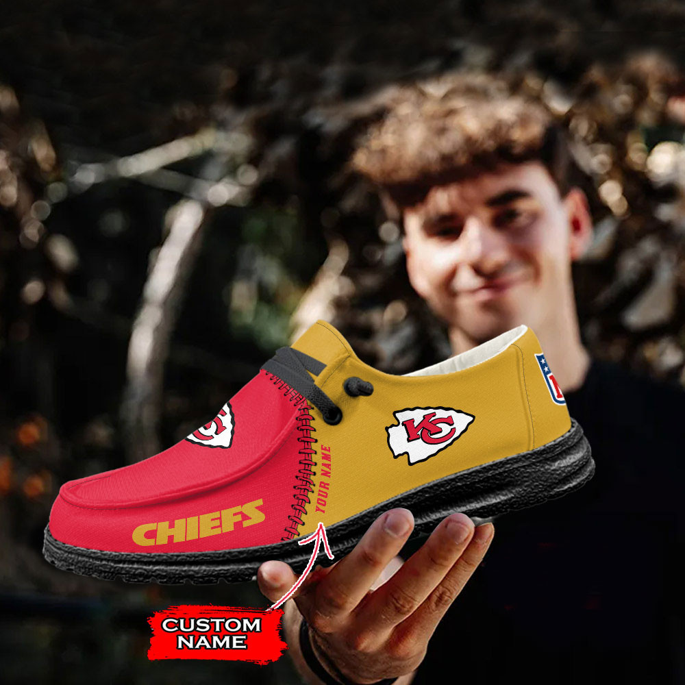 Kansas City Chiefs Moccasin Slippers Hey  Dude Shoes Printed For Men And Women - Image 2