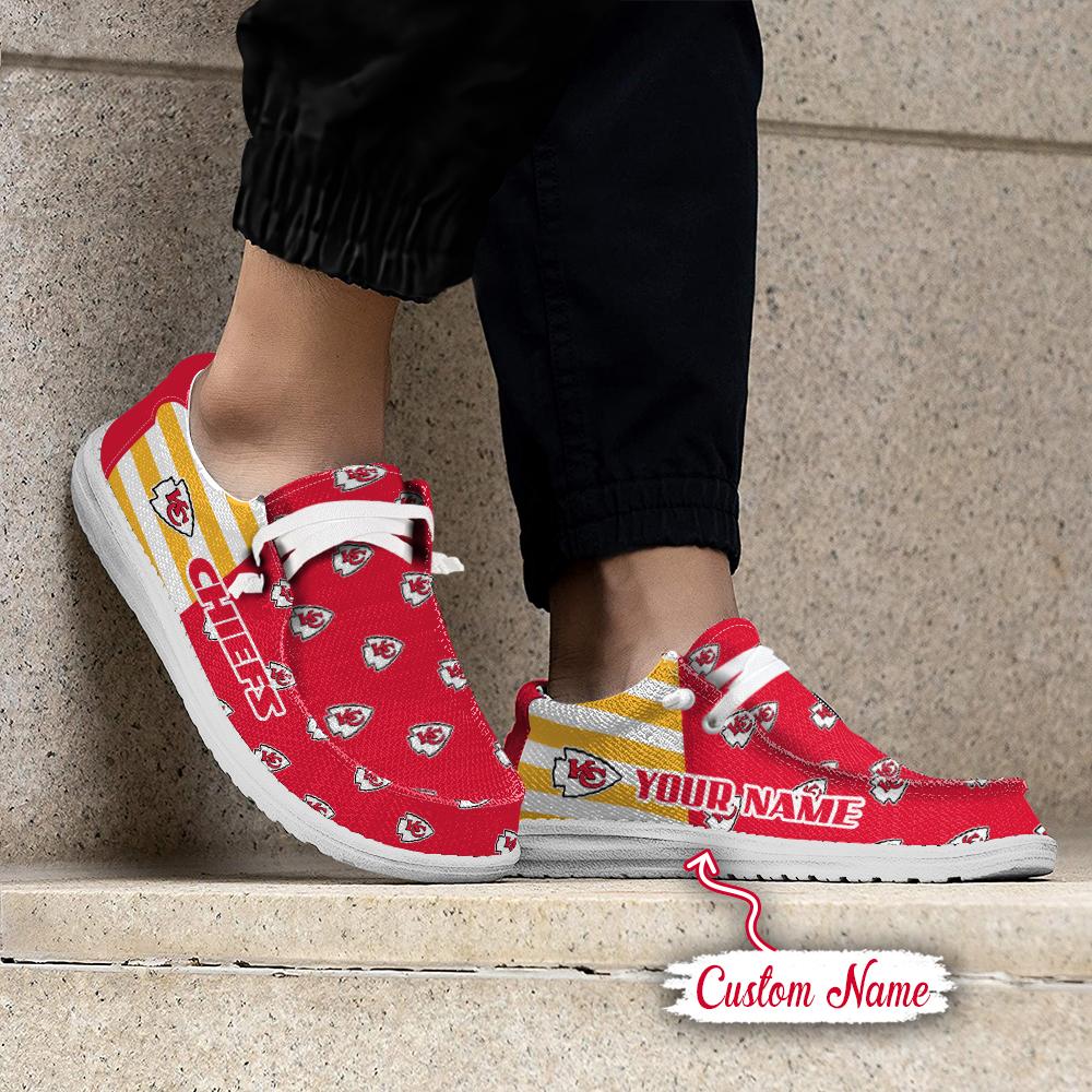 Kansas City Chiefs Logo Pattern Hey  Dude Shoes Printed For Men And Women - Image 2