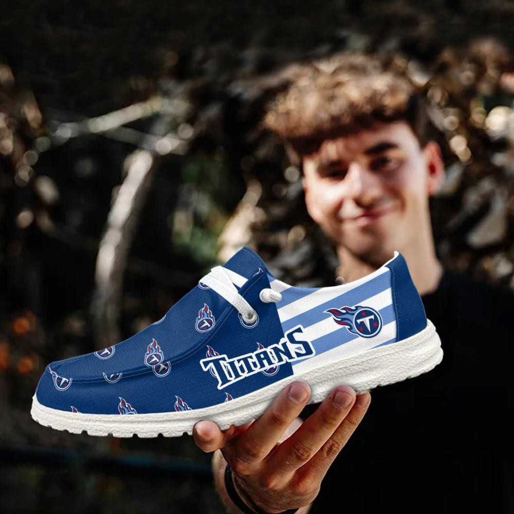 Tennessee Titans Logo Pattern Hey  Dude Shoes Printed For Men And Women - Image 3