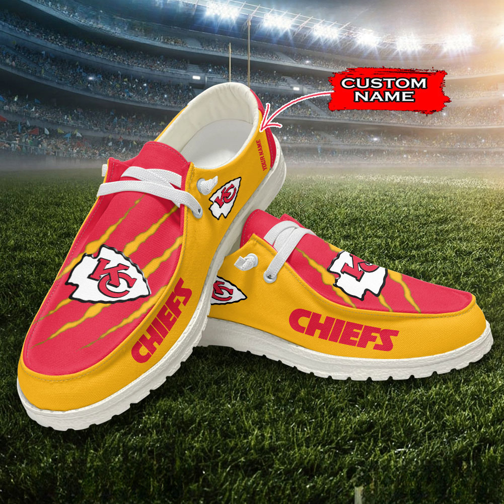 Kansas City Chiefs Scratch Hey  Dude Shoes Printed For Men And Women Moccasin Slipper - Image 2