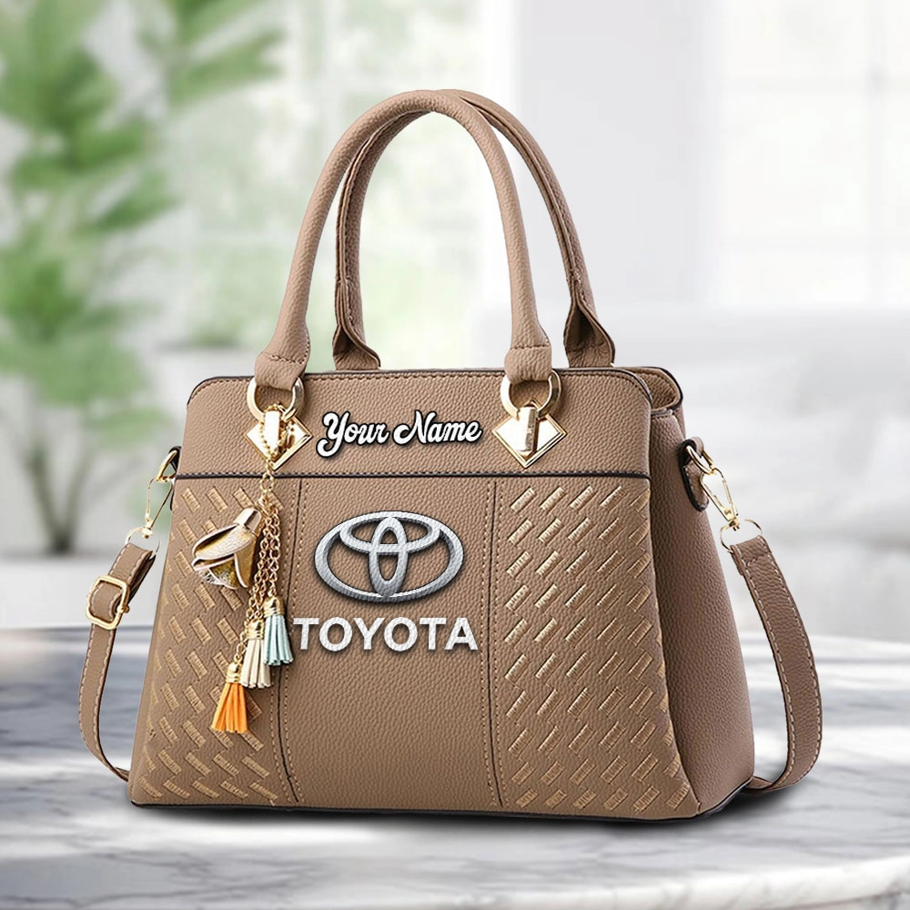 Toyota Motor Corporation Logo Personalized PU Leather Handbag Custom Name For Women - Image 2