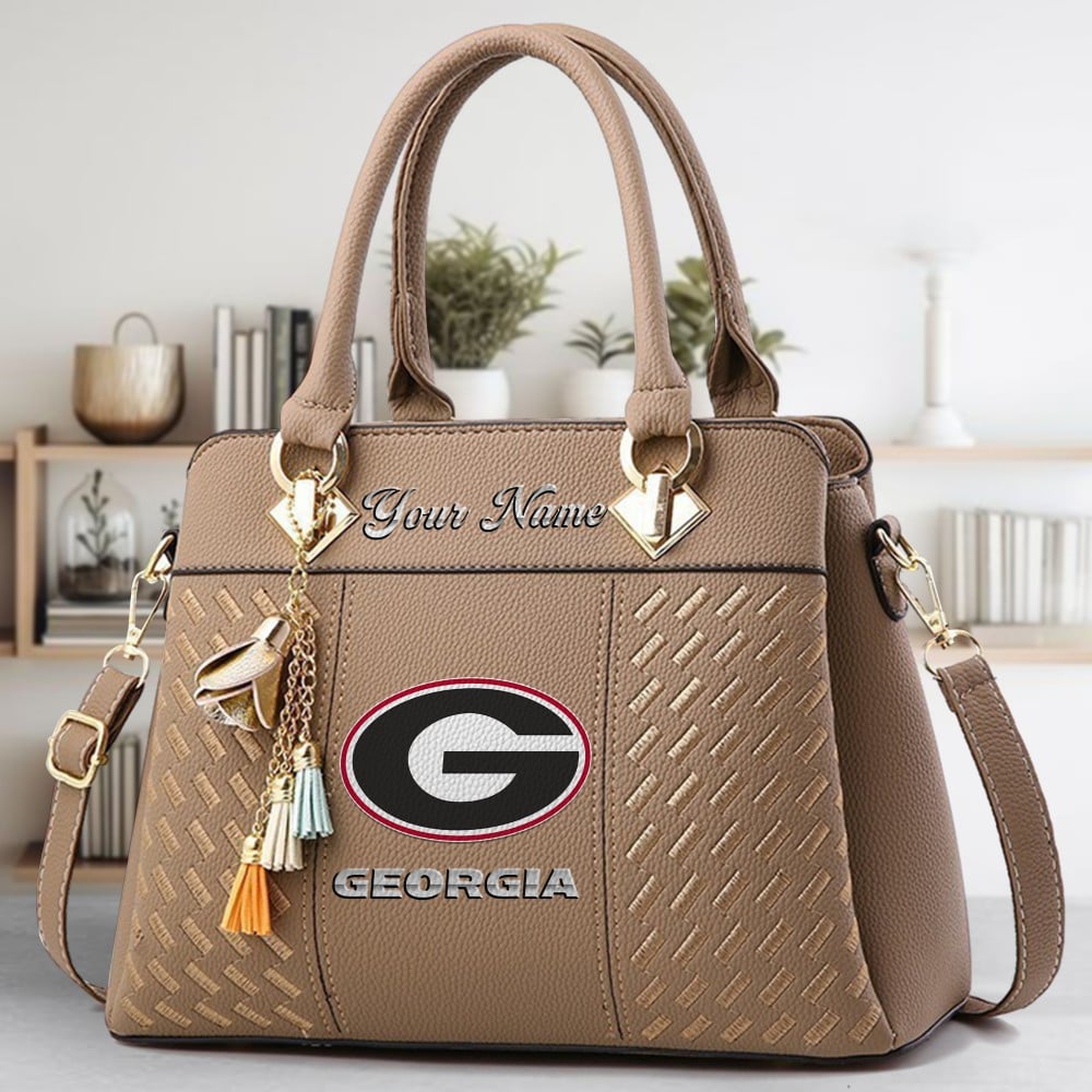 Georgia Bulldogs Logo Crossbody Zip Hand Bag With Tassel Custom Name For Women - Image 4