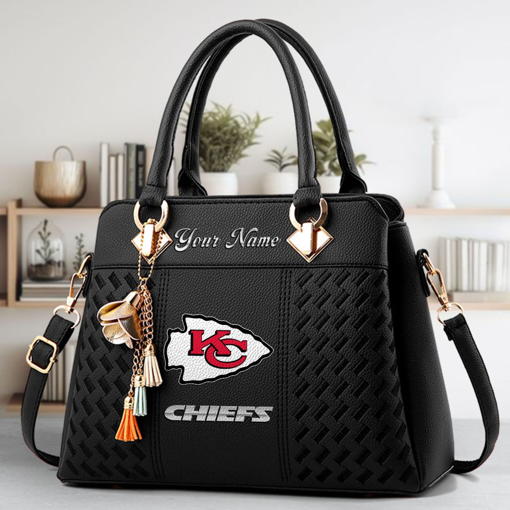 Kansas City Chiefs Logo Crossbody Zip Hand Bag With Tassel Custom Name For Women - Image 2