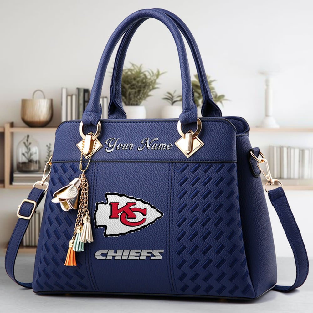 Kansas City Chiefs Logo Crossbody Zip Hand Bag With Tassel Custom Name For Women - Image 3