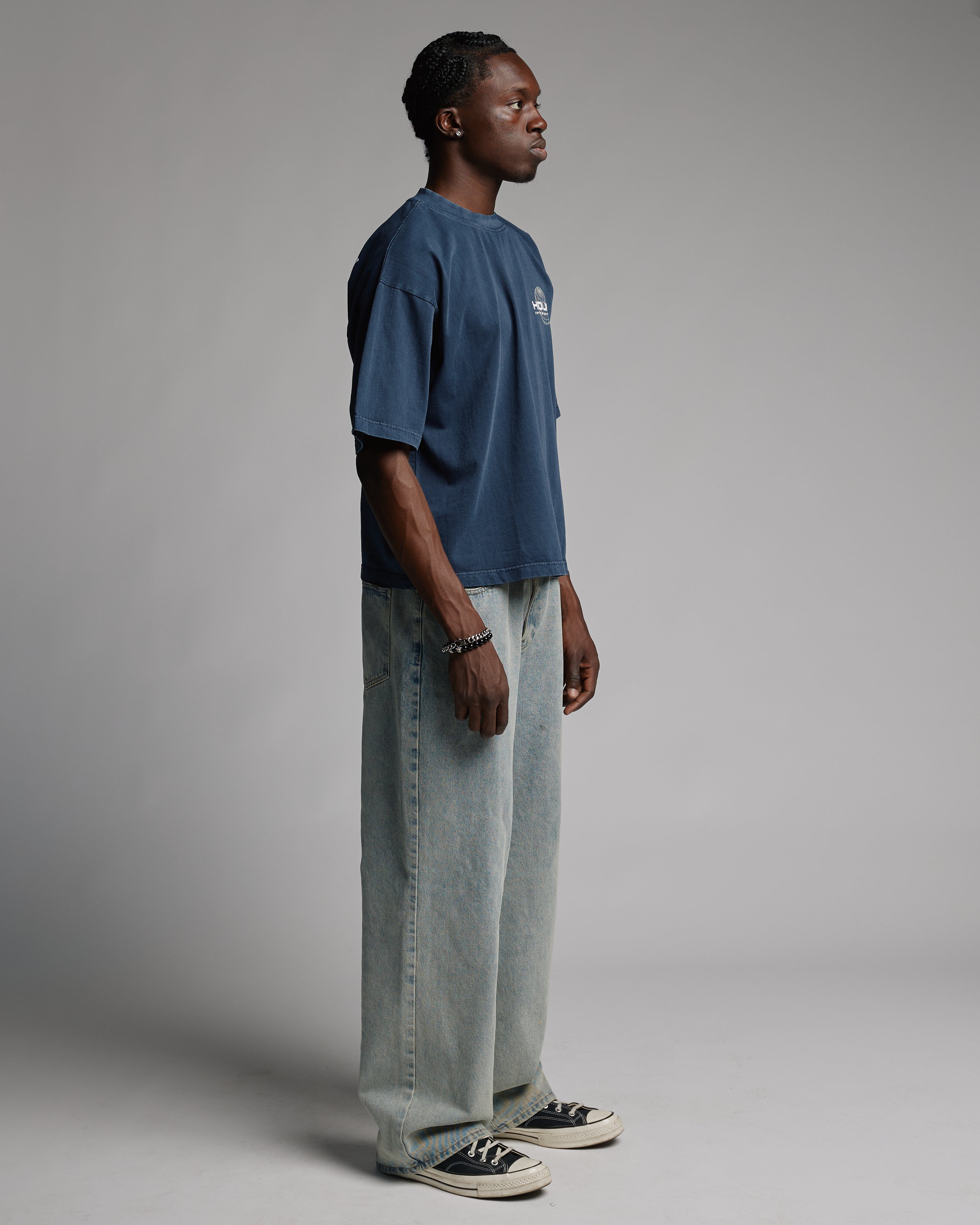 Hours International T-Shirt - Vintage Navy - Image 4