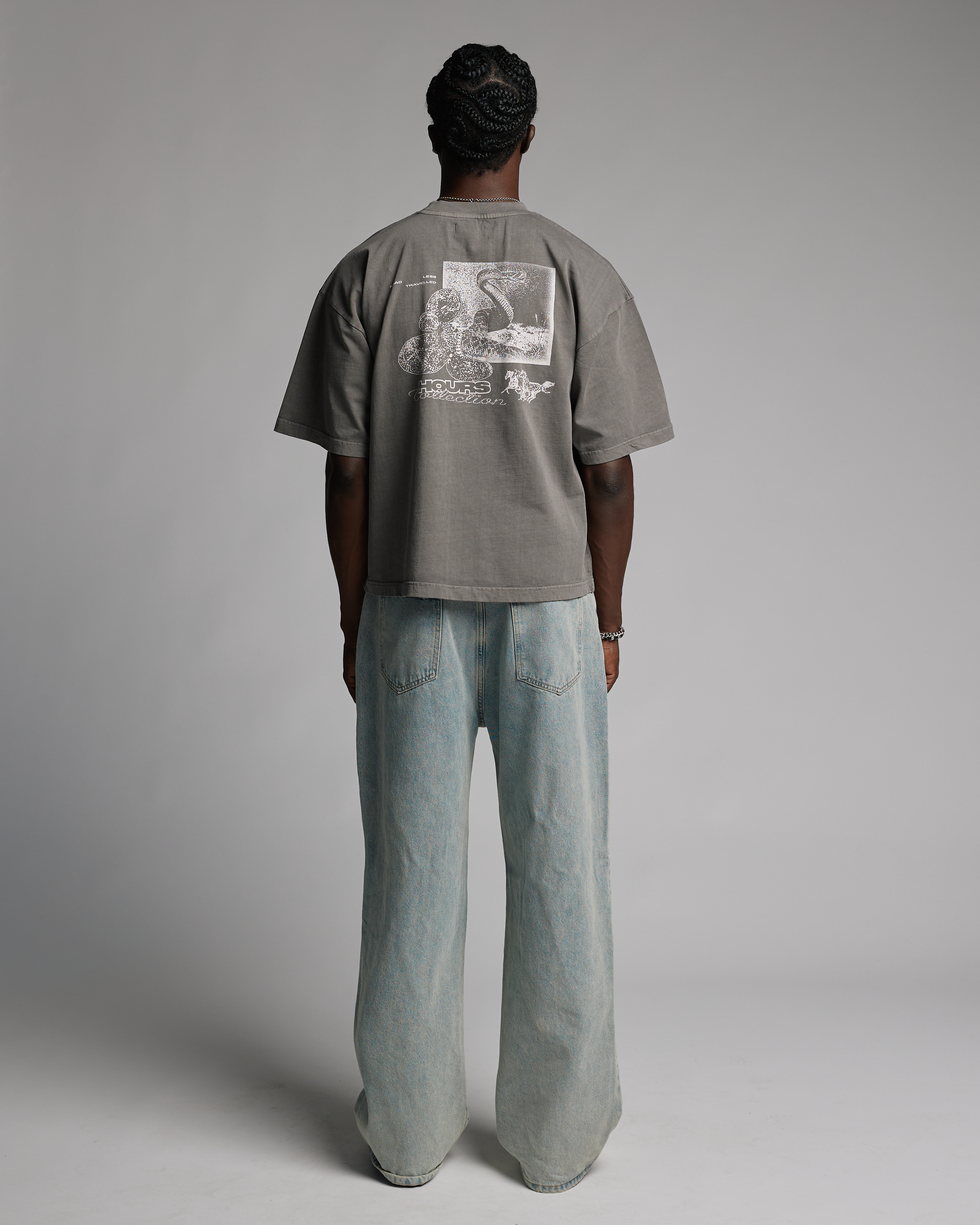 Outlaw T-Shirt - Vintage Grey - Image 6