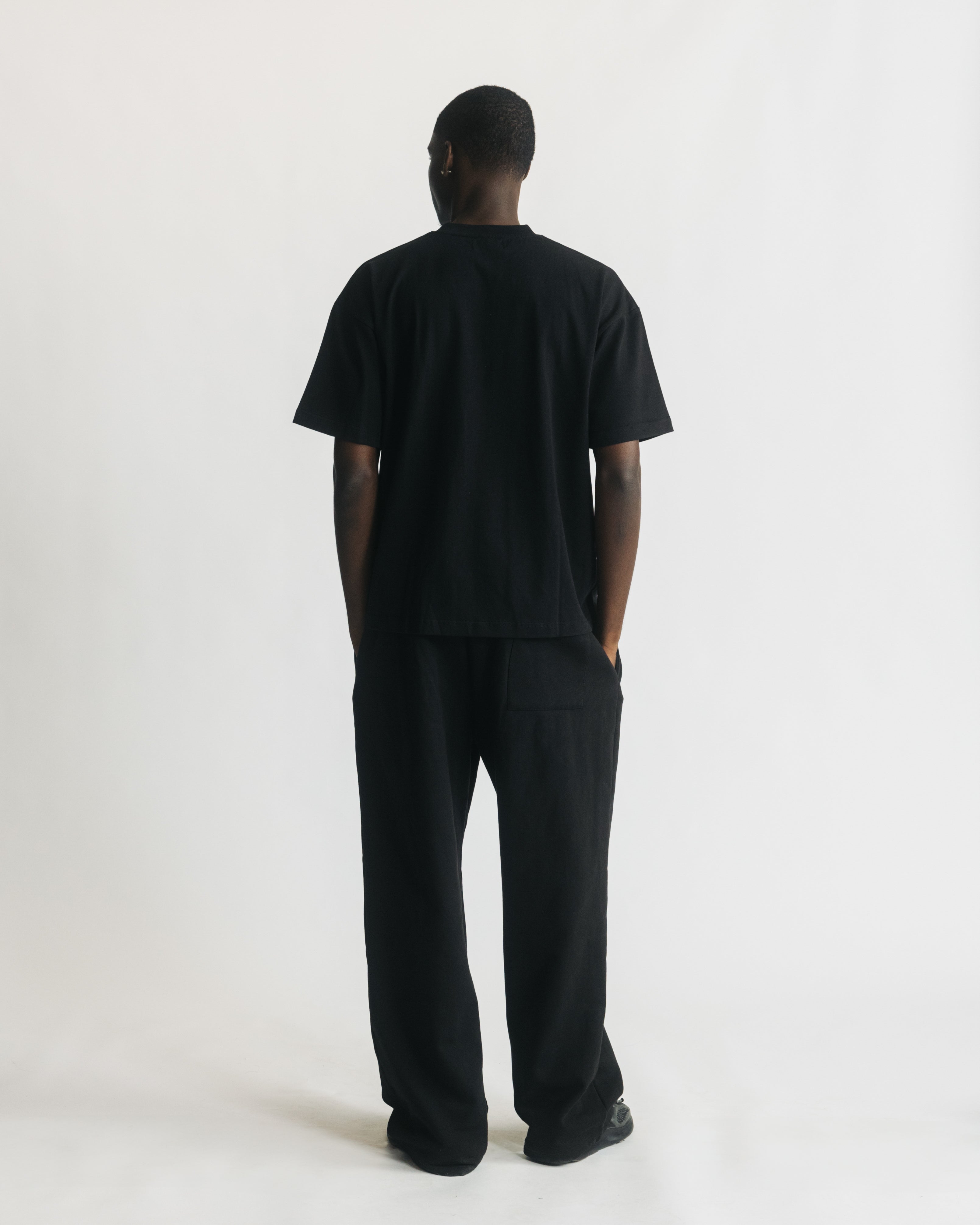 Cropped T-Shirt - Black - Image 4