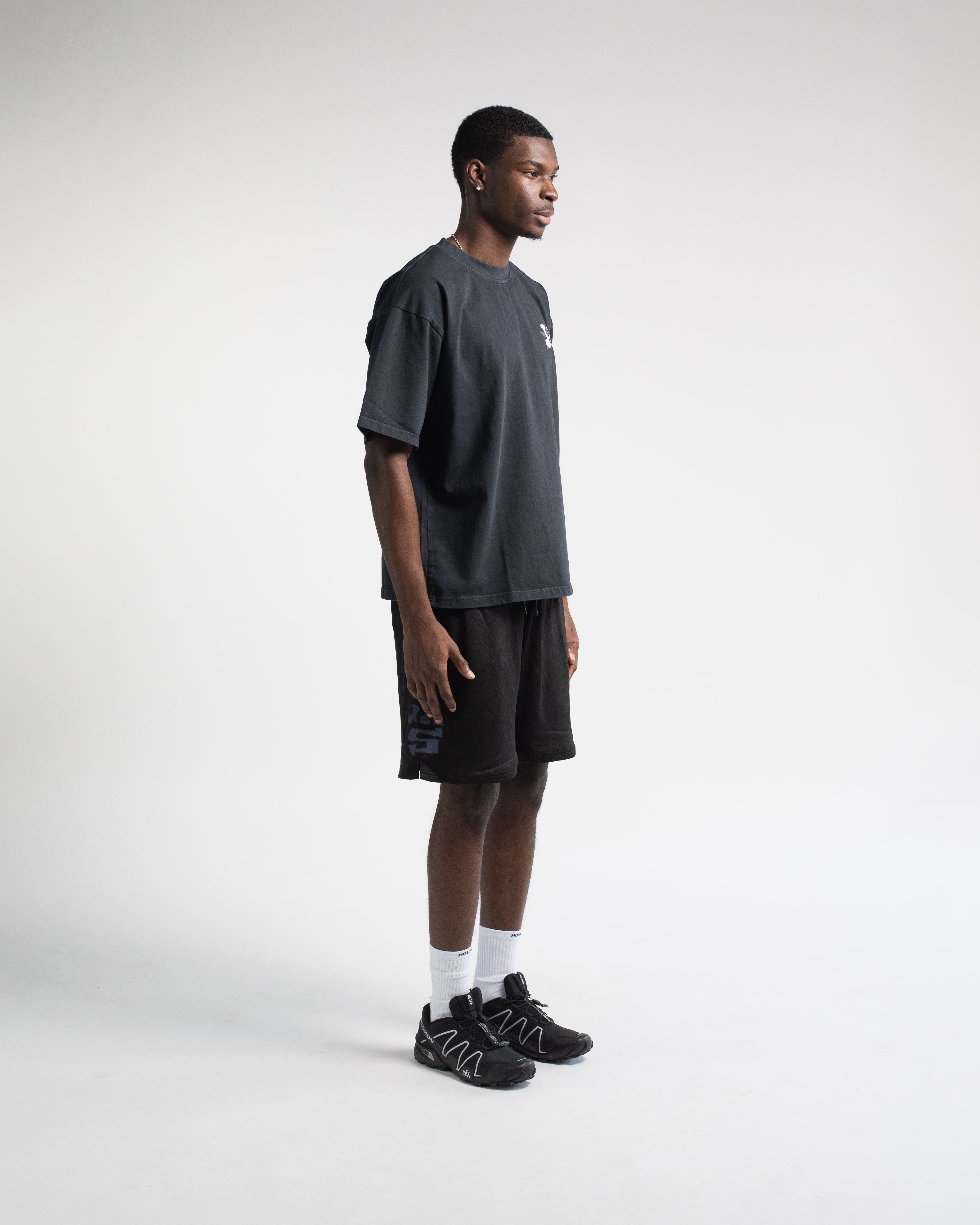 H Ball T-Shirt - Vintage Black - Image 4