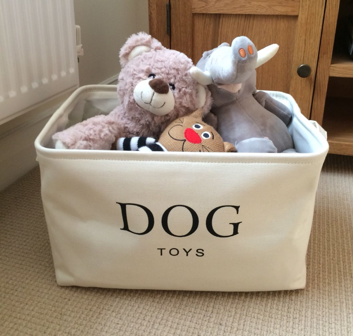 Homestorie Rattan Dog Toy Storage Basket
