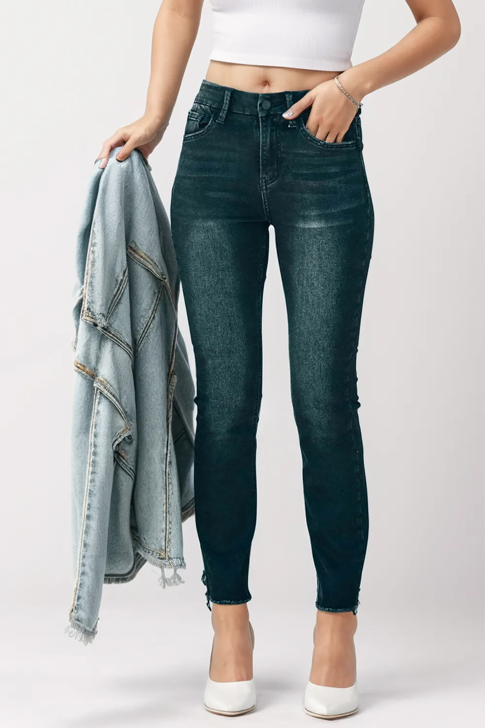 Mid-Rise Waist Skinny Jeans With Pockets