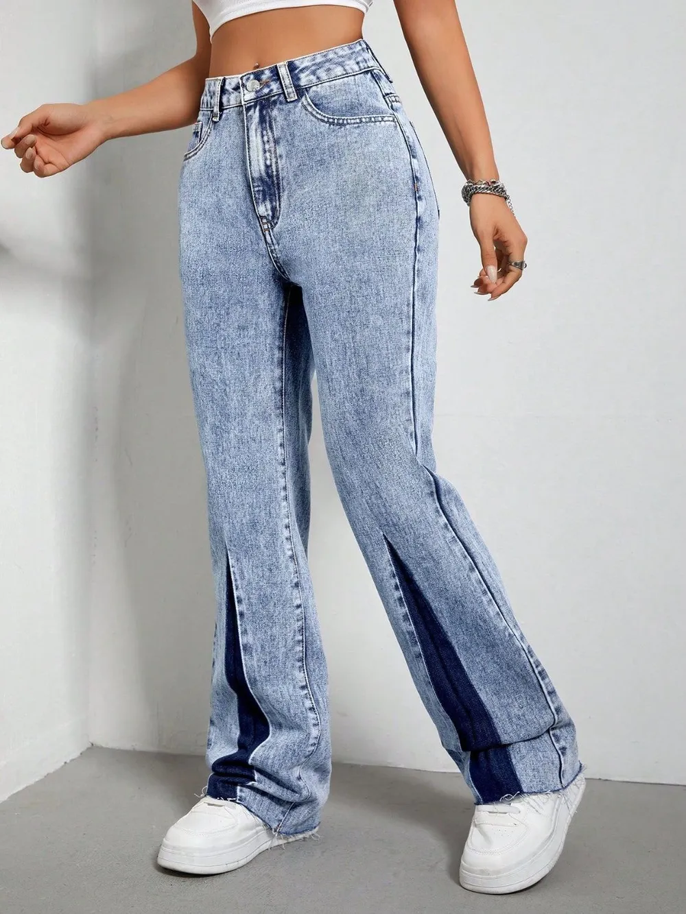 Contrast Bootcut Jeans With Pockets