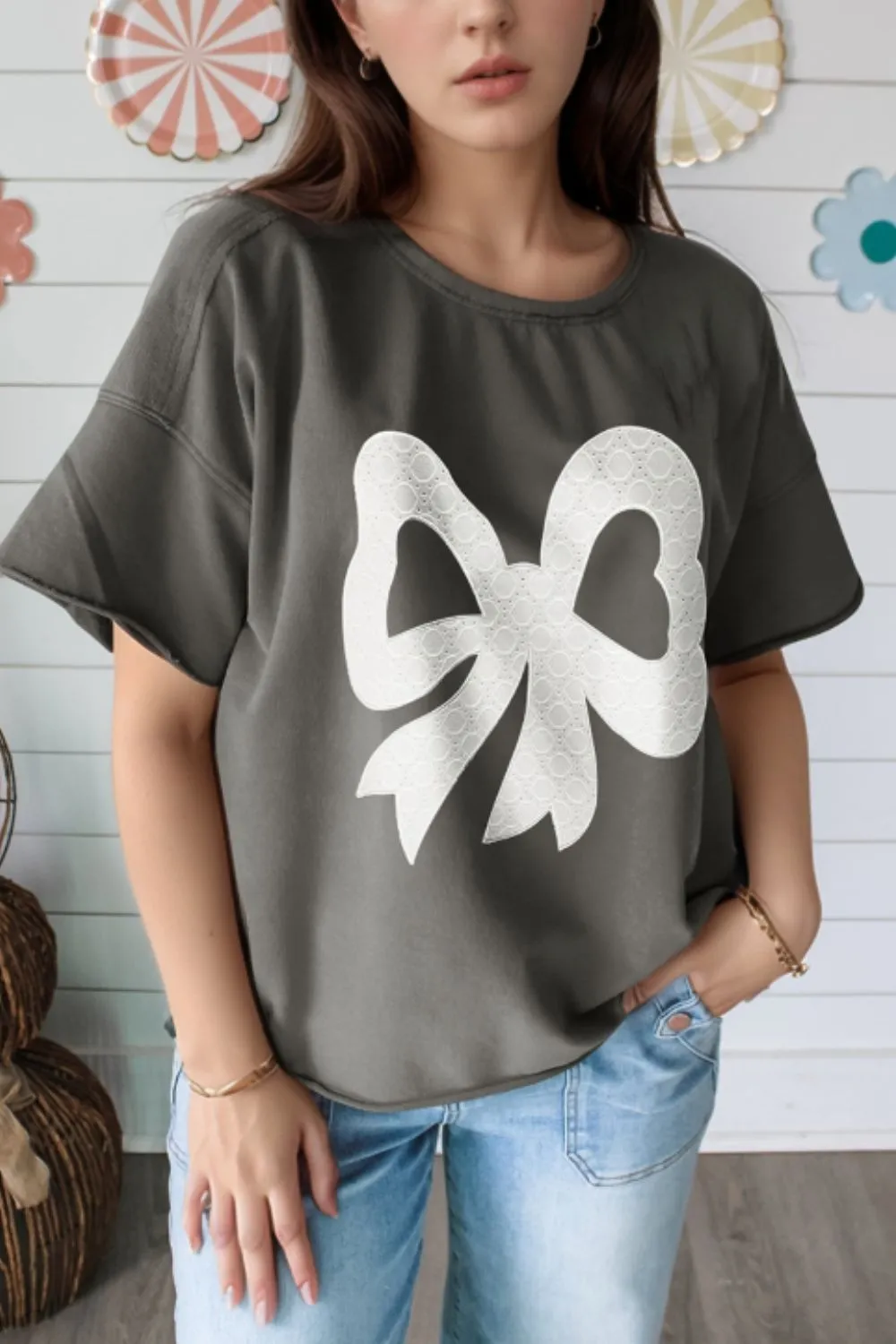 Bow Graphic Short Sleeve T-Shirt