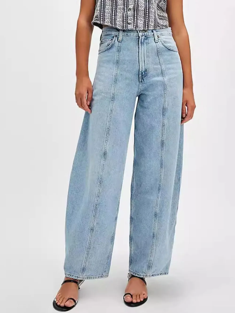 Wide Leg Jeans With Pockets
